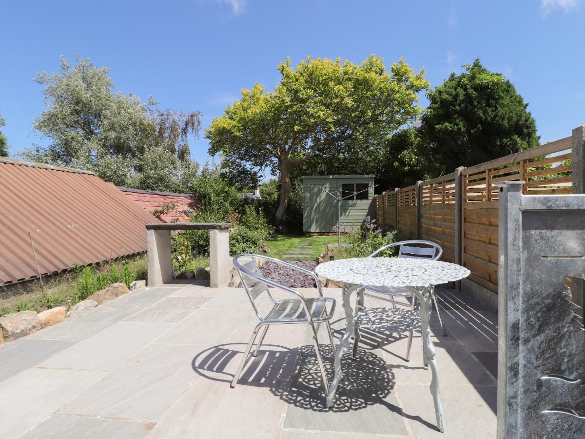 Villa Morawel Fach Newport  Exterior foto